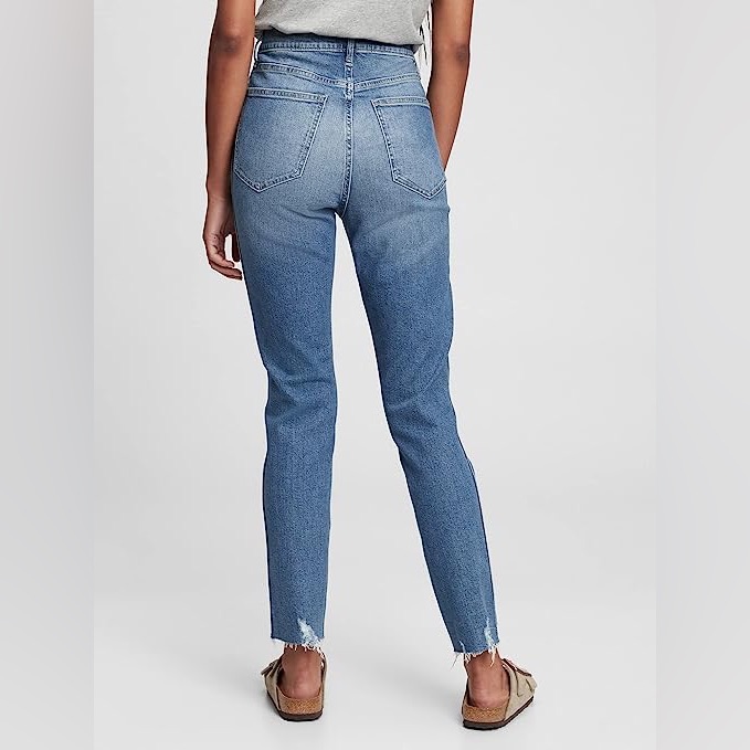Hollister California High Rise Slim Straight Jeans